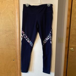 Gap Fit Size Medium Regular navy workout pants with adorable butterfly detail